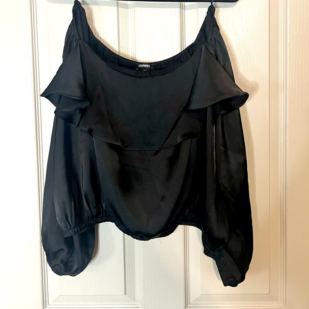 Off the shoulder crop top
